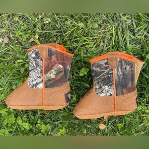 Twister Baby Buckers Camo Boots Size Infant